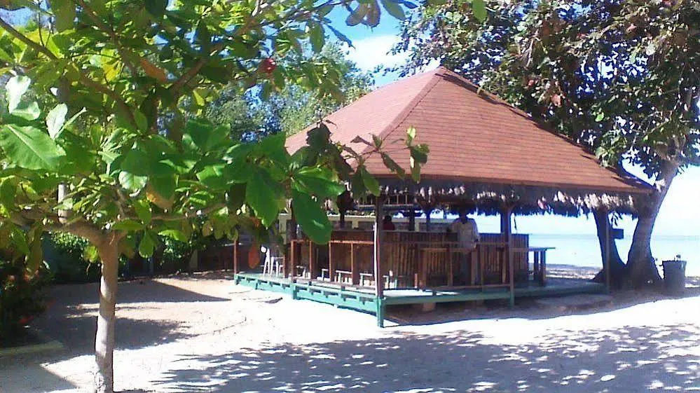 Yellow Bird Sea Negril 0*,